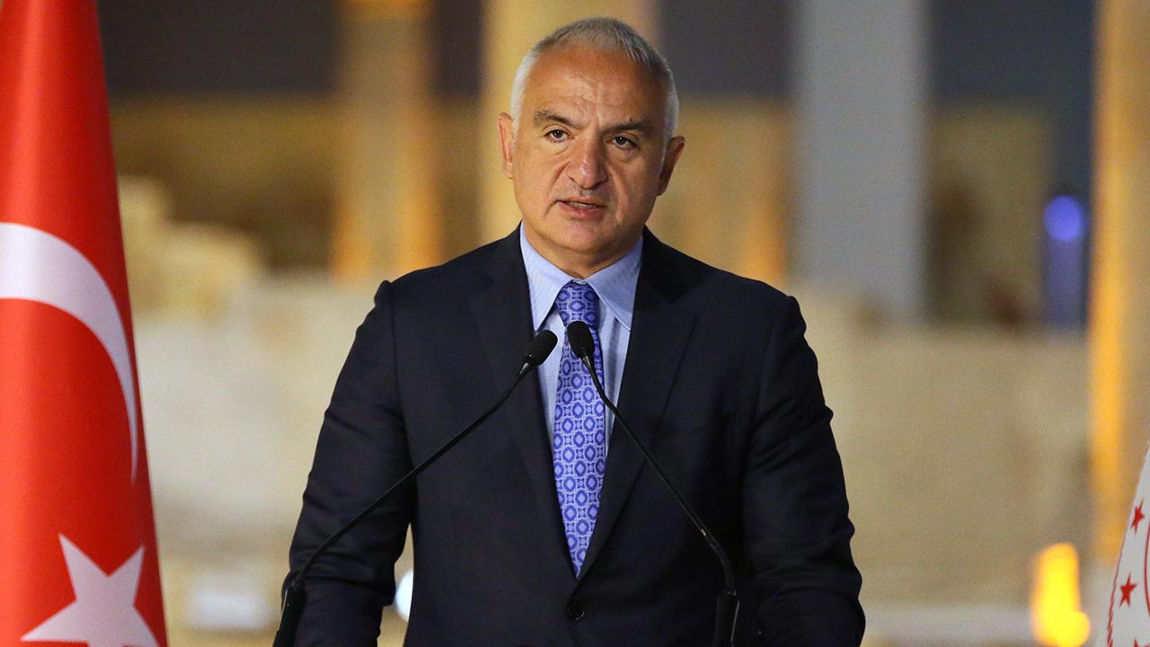 Bakan Ersoy: Tarihi eser iadeleri için MİT desteği