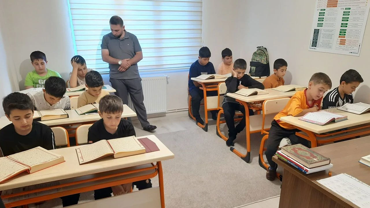 Narman’da okul sonrası kurslar yeni dönemde başladı