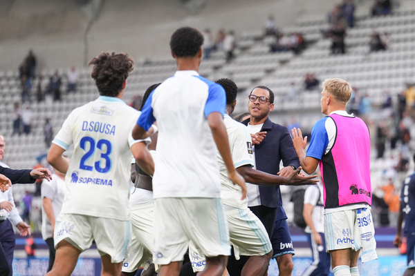 Liam Rosenior, Strasbourg galibiyetinde gerilimi yükseltti