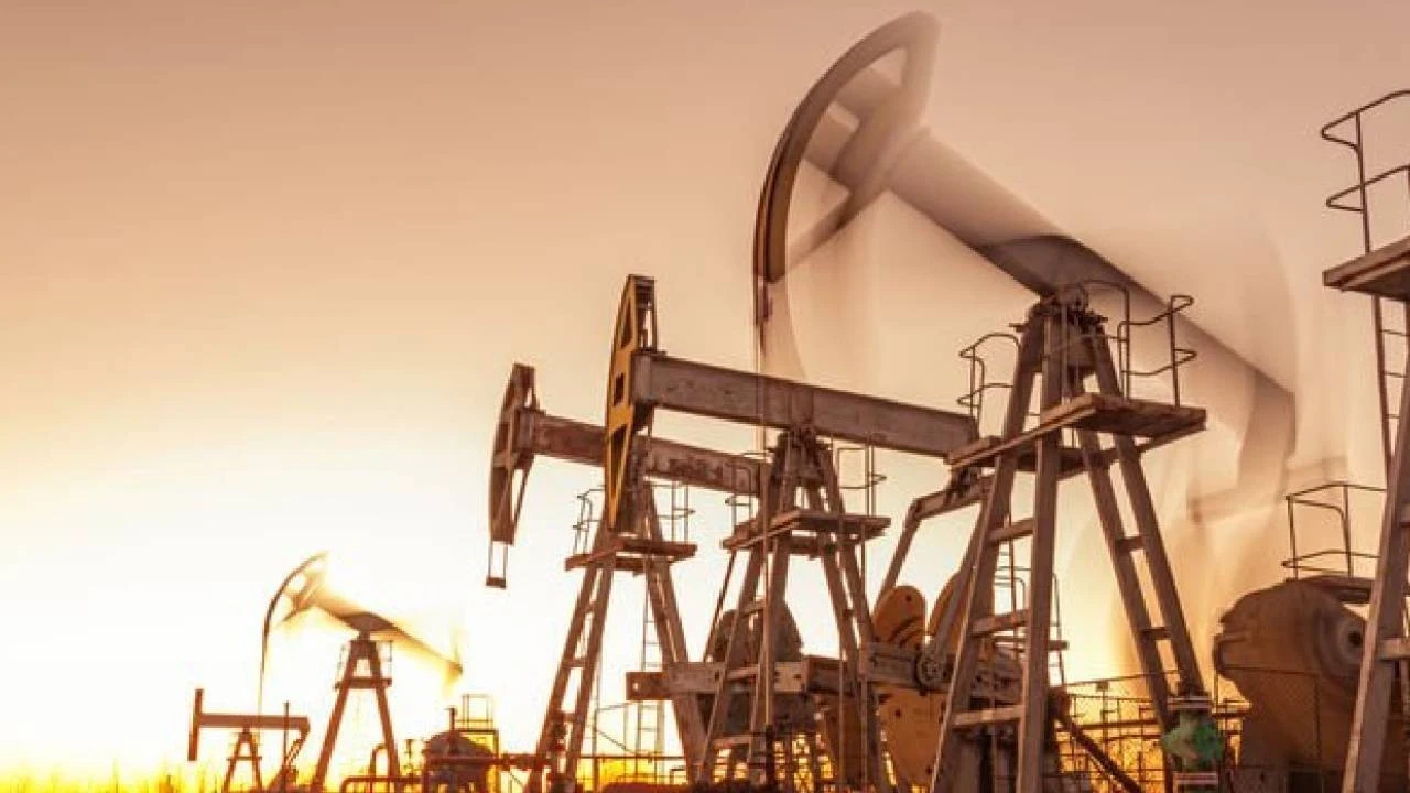 Petrol fiyatları Suudi sevkiyatı haberiyle geriledi