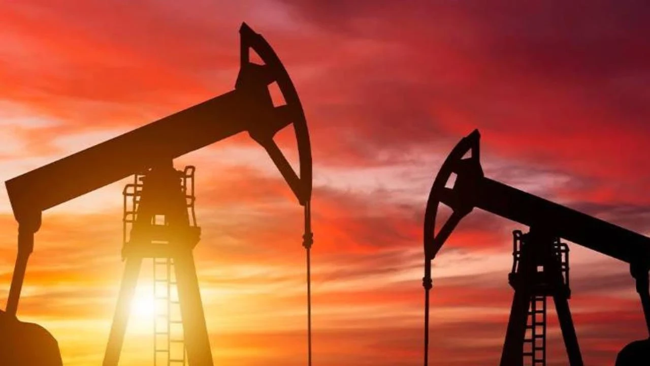Petrol fiyatları diplomasi umuduyla yeniden geriledi
