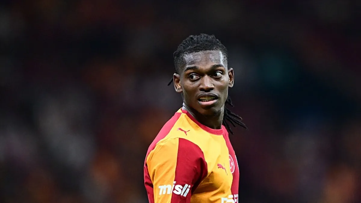 Rafael Leao’ya Lahoud’dan sert eleştiri: ‘Tatil gibi’