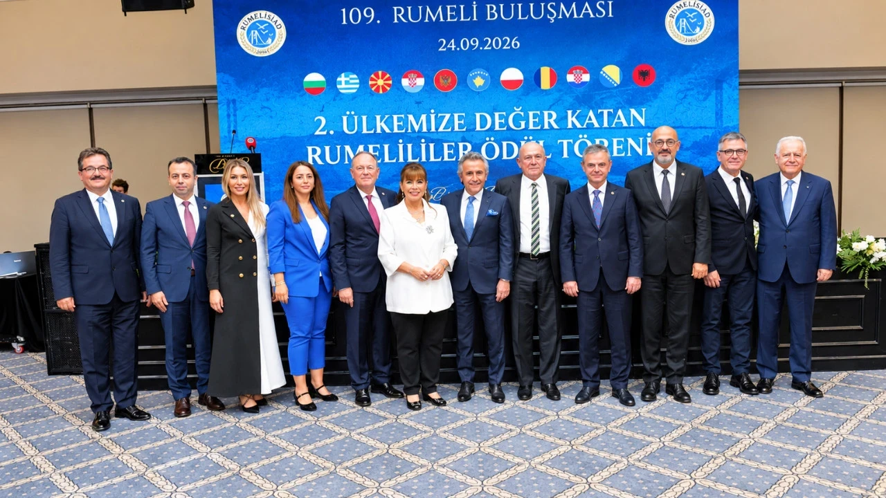 RUMELİSİAD ödülleri ülkeye değer katanları buluşturdu