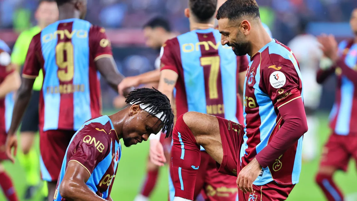 Trabzonspor-Galatasaray maçında Salah’a büyük övgü