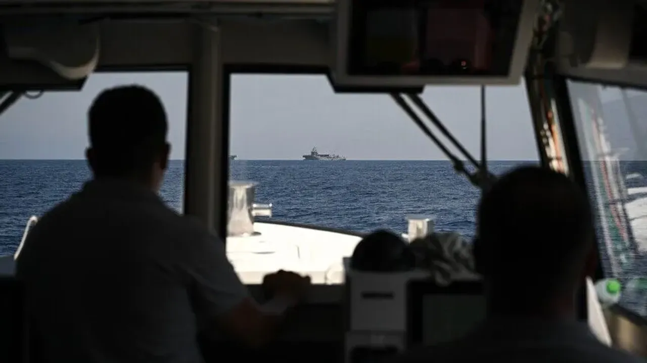 KKTC’de batık gemide kayıpları arama çalışmaları sürüyor