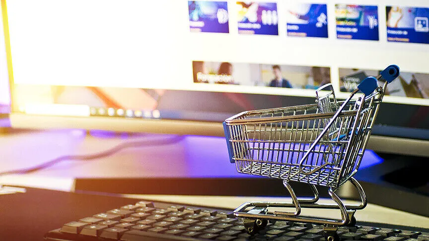 E-ticaret büyüyor: Markalaşma yarışı hız kazanıyor