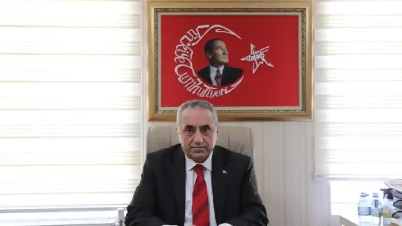 Mesai saatleri 08.30-17.30 olacak: Türk Büro-Sen