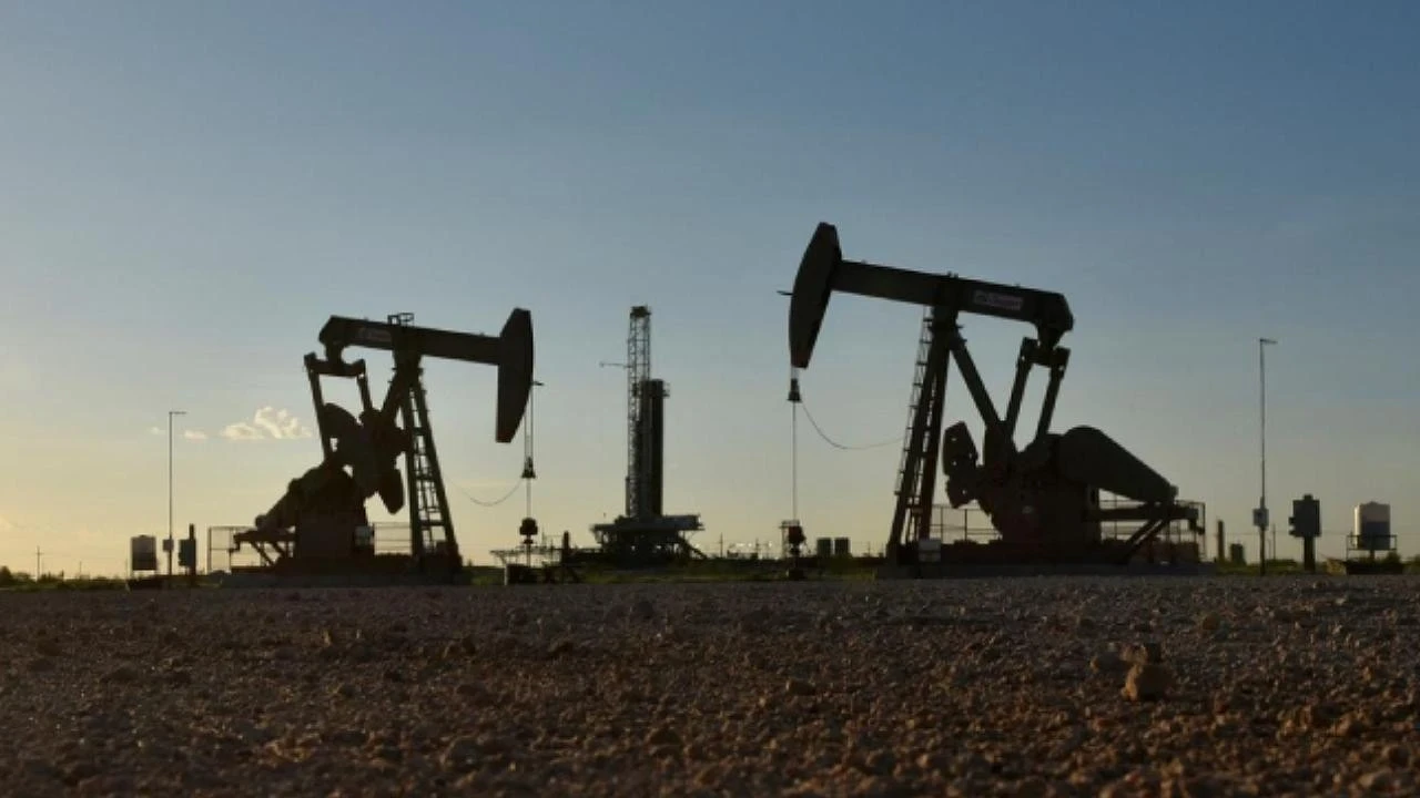 Hürmüz Boğazı gerilimi petrol fiyatlarını yükseltti