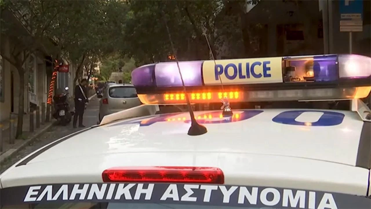 Yunanistan’da Yeni Demokrasi ofislerine saldırı